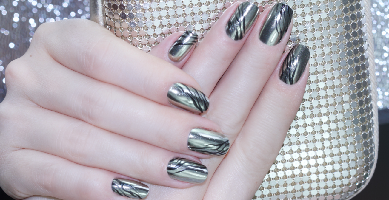 35 November Nail Ideas You’ll Be Seeing Everywhere in 2025